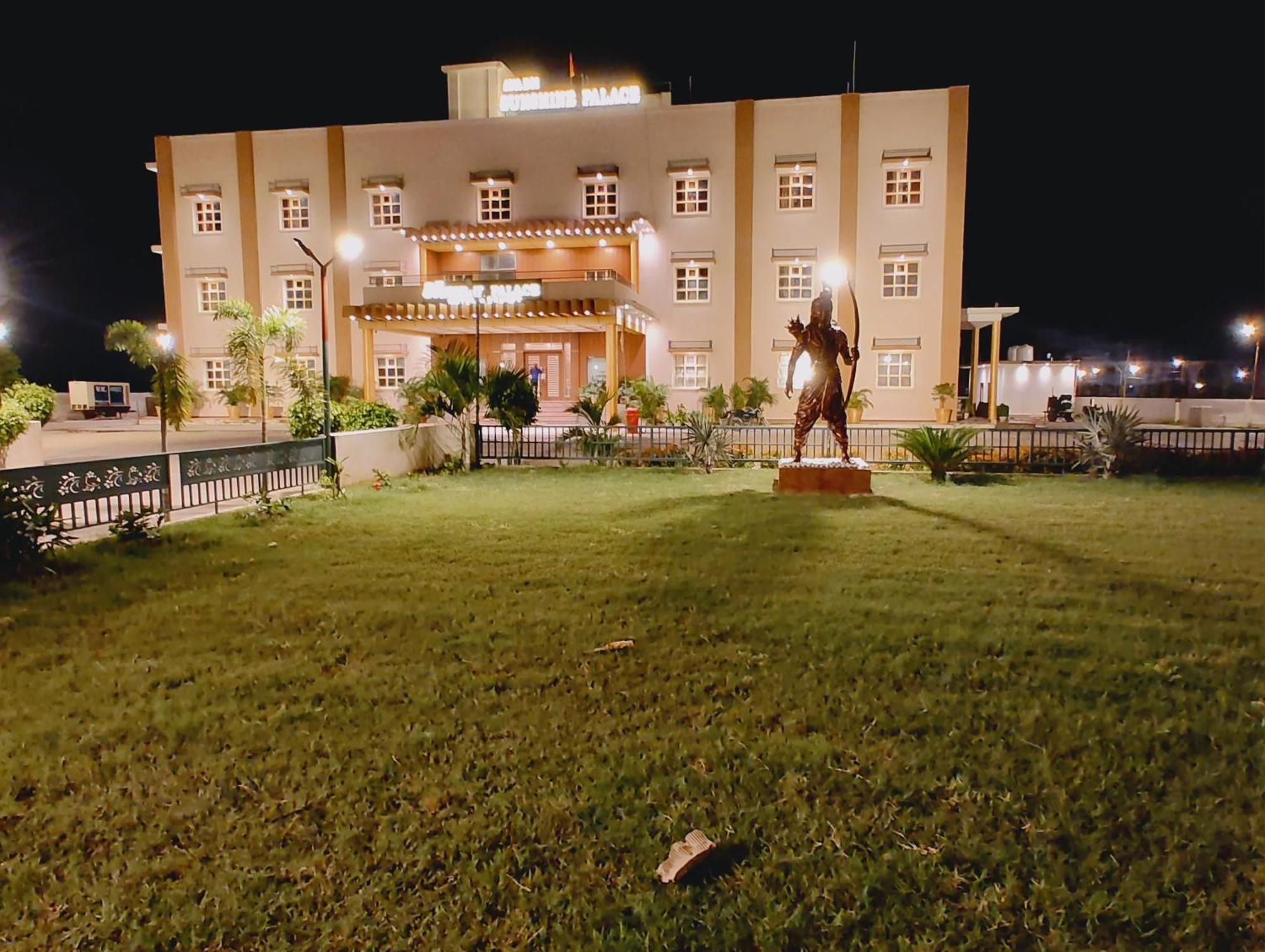 Avadh Sunshine Palace Hotel And Resort Ayodhya Экстерьер фото