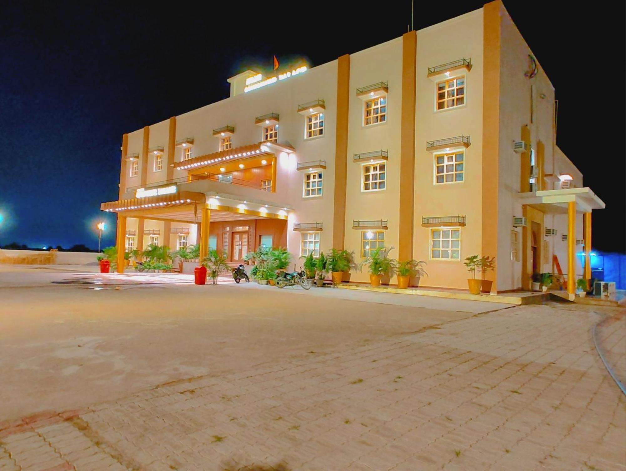 Avadh Sunshine Palace Hotel And Resort Ayodhya Экстерьер фото