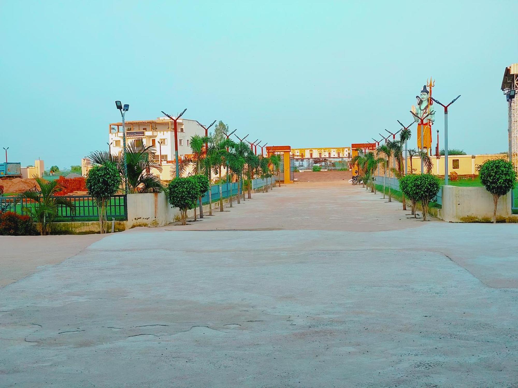 Avadh Sunshine Palace Hotel And Resort Ayodhya Экстерьер фото